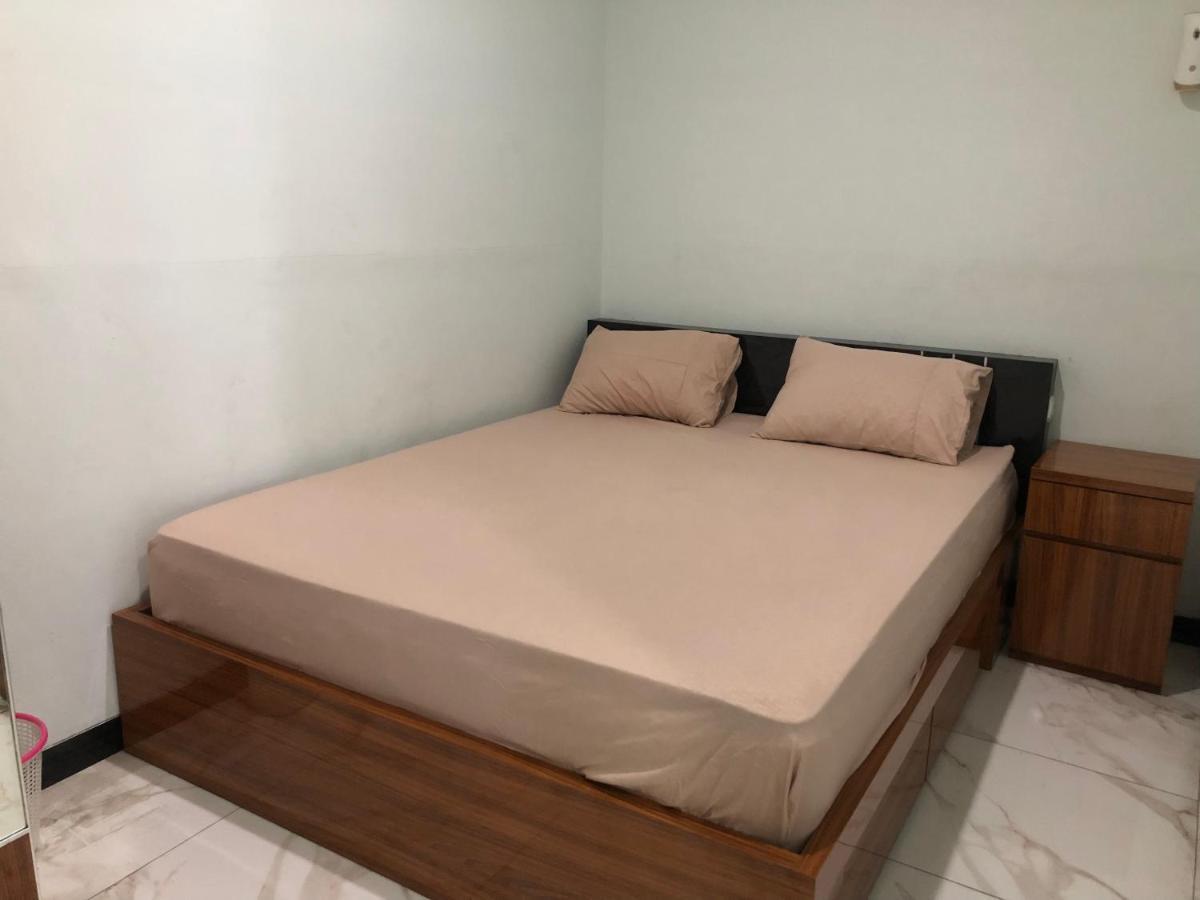 Bening Asri Guesthouse Tangerang Buitenkant foto